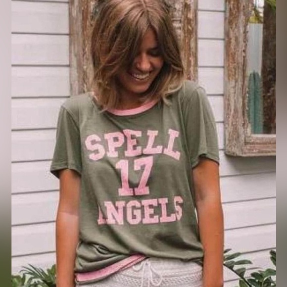 💗 Spell Angels Tee BNWT Size XL 💗 PRICE DROP ON THE BEST TEE EVER…. VERY RARE! - Picture 1 of 8